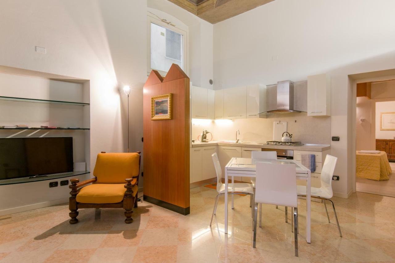 Dimora Paletta Dai Pre Apartment *